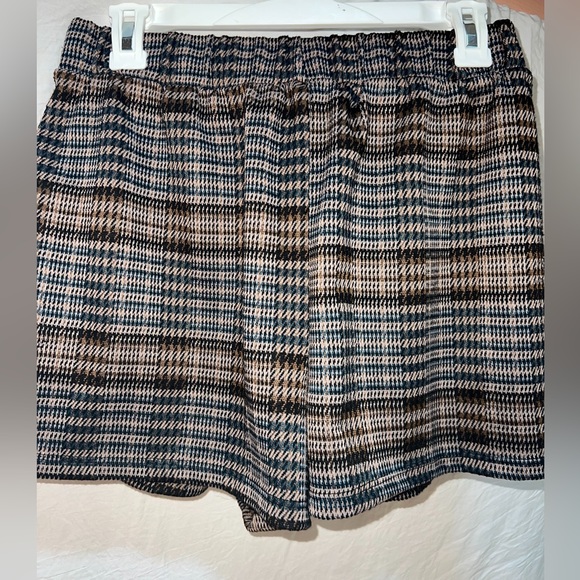 Plaid Skort (Fall) - Picture 2 of 3